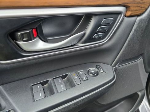 Used 2021 Honda CR-V Touring image 23