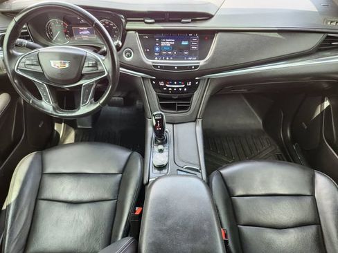 Certified 2020 Cadillac XT5 Premium Luxury FWD image 30