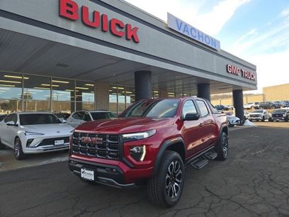 New 2025 GMC Canyon AT4 w/ Nightfall Edition