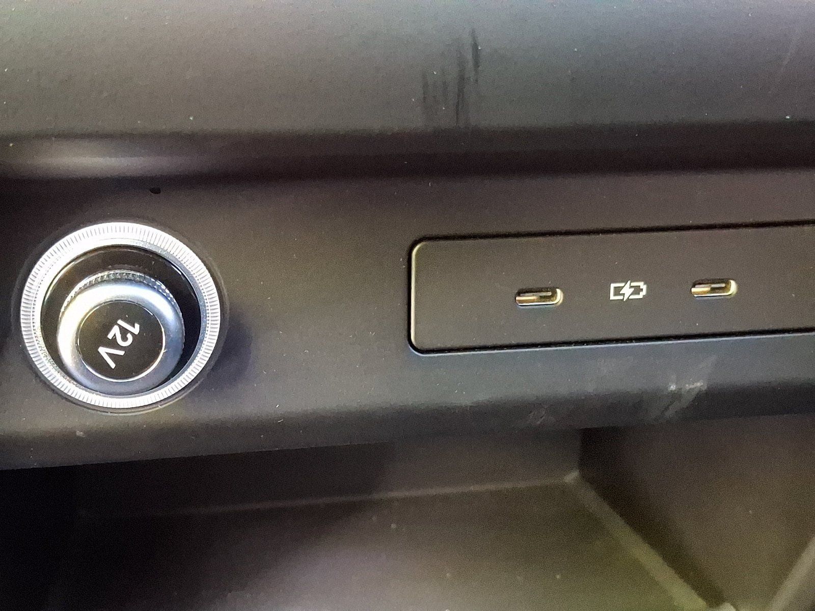 Used 2024 Porsche Cayenne AWD/4WD image 13