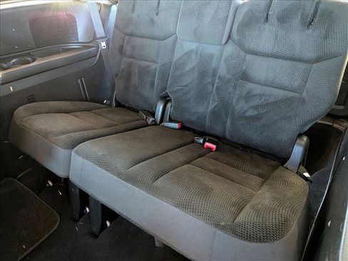 Used 2019 Dodge Grand Caravan SE FWD image 15