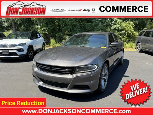 Used 2022 Dodge Charger SXT w/ Plus Group RWD image 1