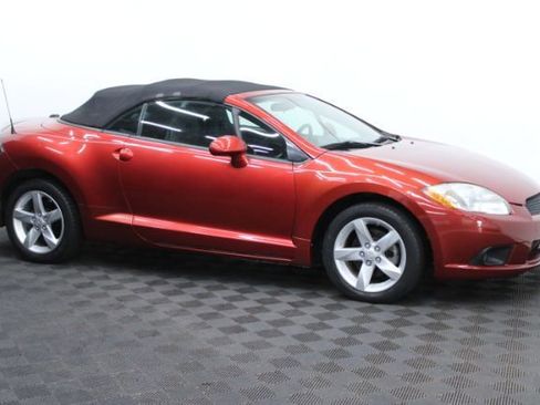 Used 2009 Mitsubishi Eclipse GS image 4