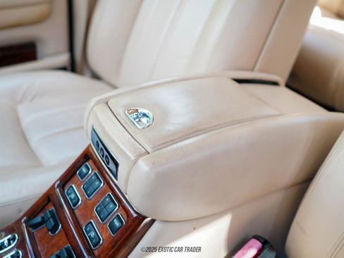 Used 2003 Bentley Arnage R image 40