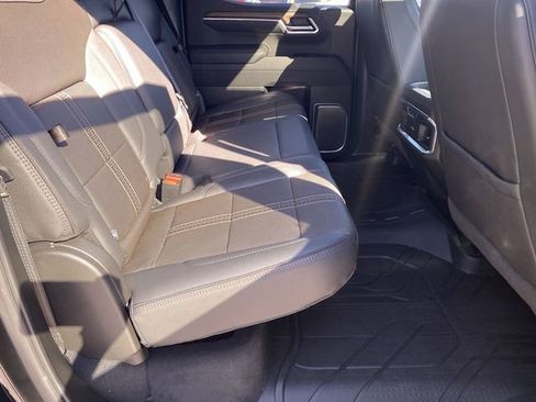 Certified 2025 Chevrolet Silverado 1500 High Country image 34