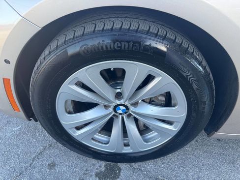 Used 2014 BMW 535i Gran Turismo image 25