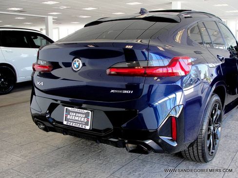 Used 2022 BMW X4 xDrive30i w/ M Sport Package 2 image 61