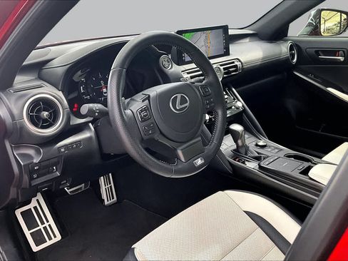 Used 2022 Lexus IS 350 F Sport RWD image 16