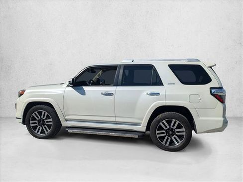 Used 2023 Toyota 4Runner Limited RWD image 5