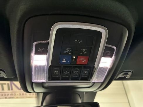 Used 2023 RAM 1500 Laramie image 24