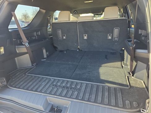 Used 2025 Toyota 4Runner SR5 image 32