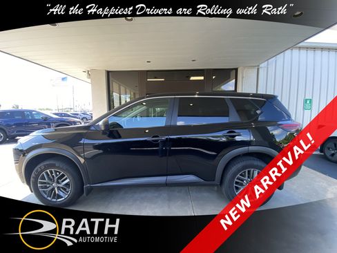 Used 2021 Nissan Rogue S FWD image 6