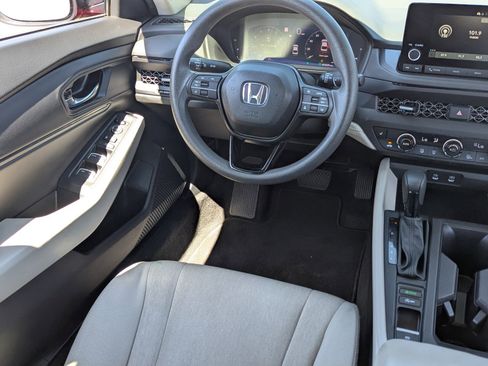 Used 2024 Honda Accord EX image 16