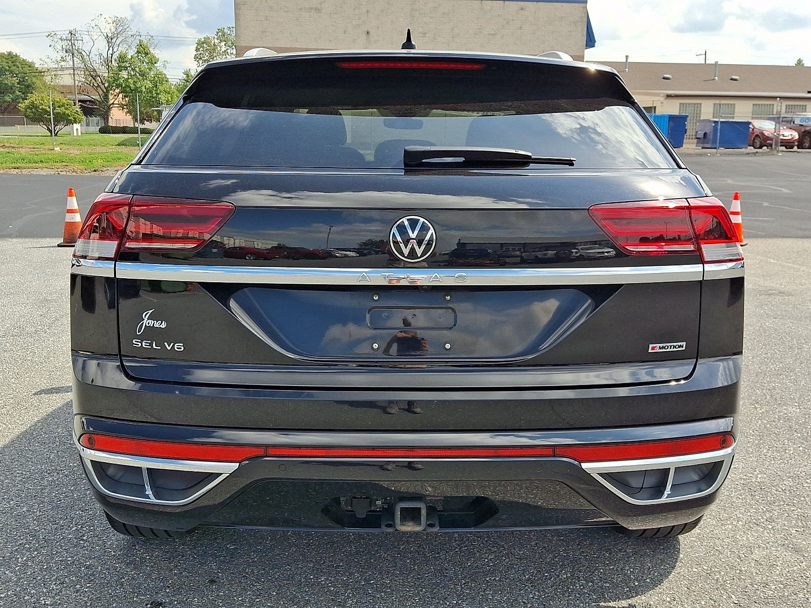Used 2021 Volkswagen Atlas Cross Sport SEL Premium R-Line AWD/4WD image 5