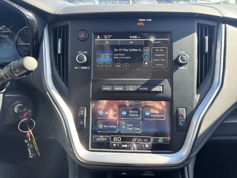 Used 2025 Subaru Outback 2.5i image 18