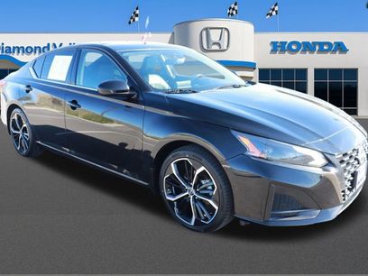 Used 2023 Nissan Altima 2.5 SR