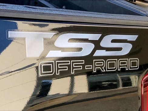 Used 2021 Toyota Tacoma SR w/ SR Convenience Package RWD image 30