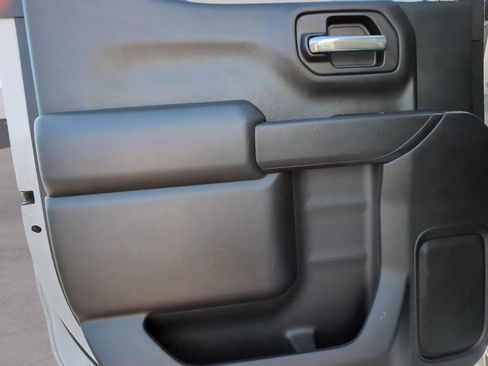 Used 2025 Chevrolet Silverado 1500 Custom w/ Turbomax Blackout Package image 33