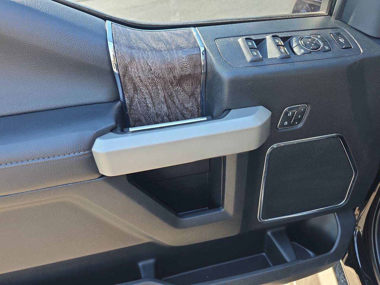 Used 2019 Ford F250 Lariat AWD/4WD image 5