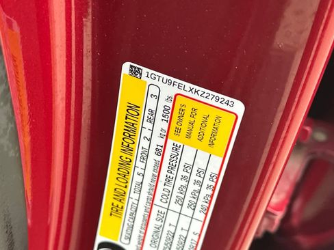 Used 2019 GMC Sierra 1500 Denali w/ Denali Ultimate Package image 38