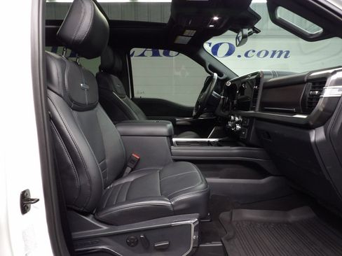 Used 2026 Ford F250 Platinum AWD/4WD image 36