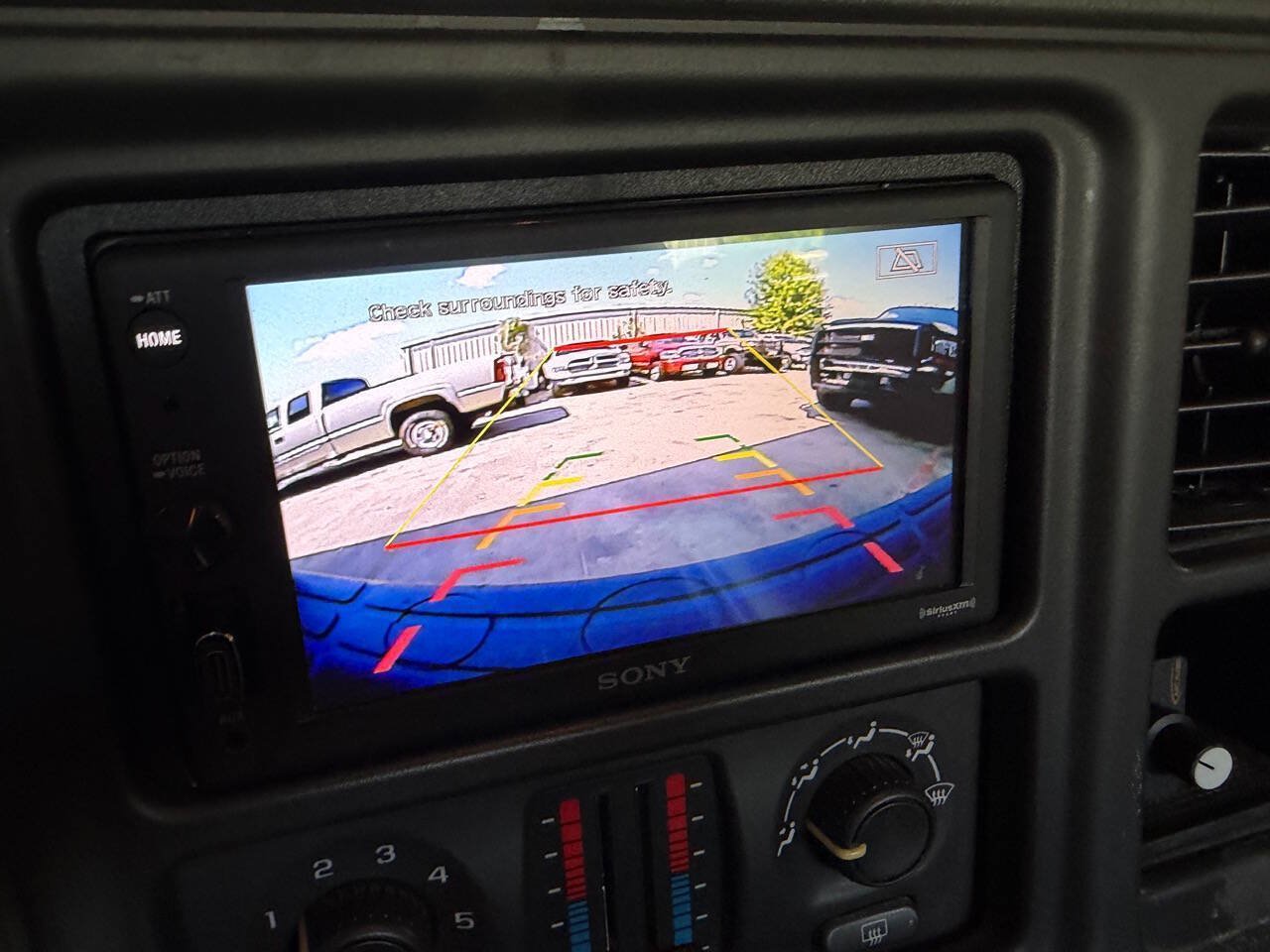 Used 2007 GMC Sierra 2500 SLE w/ Heavy-Duty Power Package AWD/4WD image 5