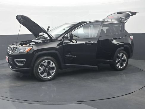 Used 2021 Jeep Compass Limited w/ Sun and Sound Group AWD/4WD image 38