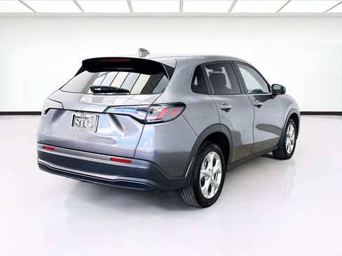 Used 2025 Honda HR-V LX image 4