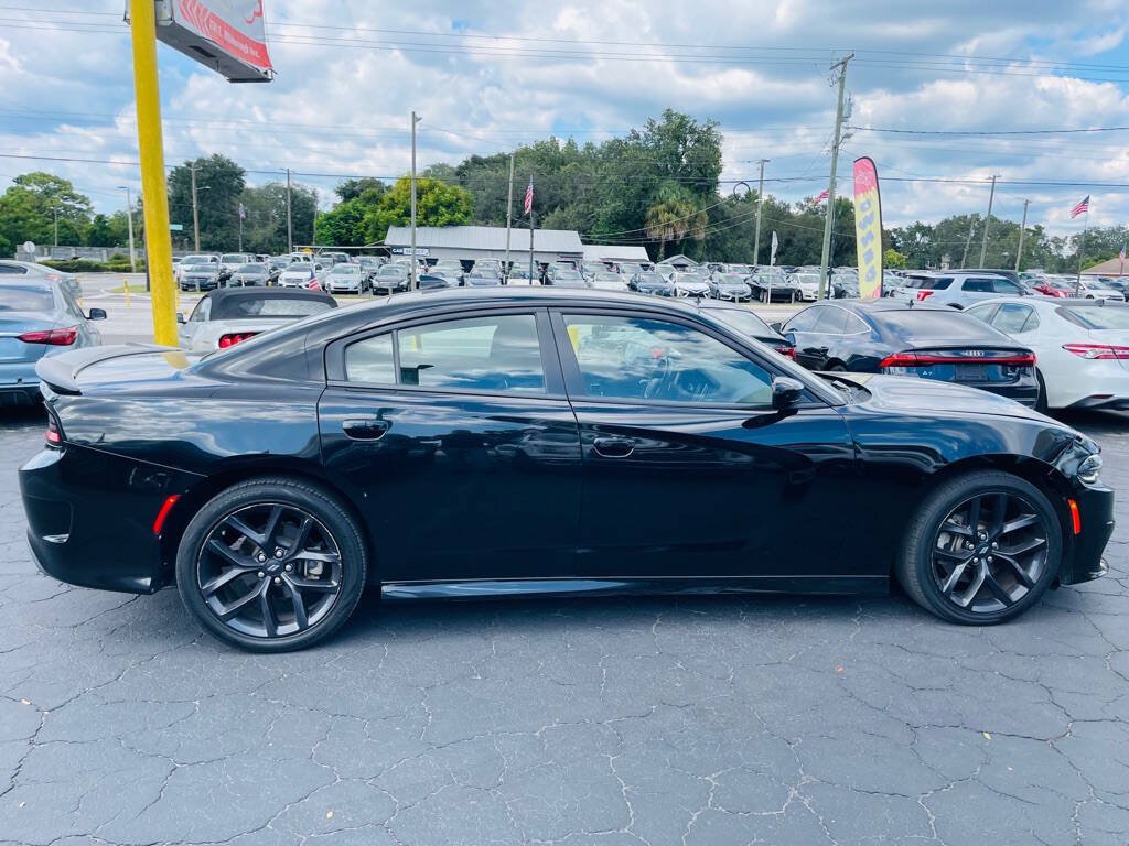 Used 2022 Dodge Charger R/T w/ Blacktop Package RWD image 12
