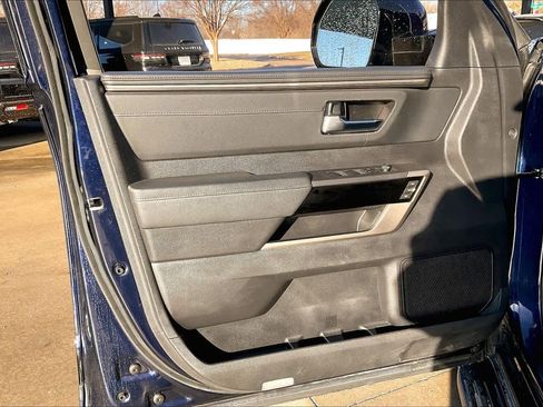 Used 2023 Toyota Sequoia Limited image 19