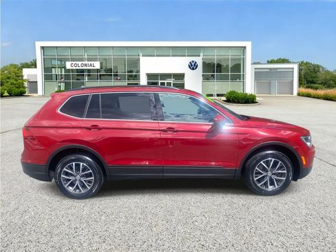 Used 2019 Volkswagen Tiguan SE w/ 3rd Row Seat Package AWD/4WD image 6