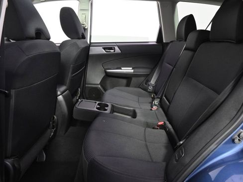 Used 2012 Subaru Forester 2.5X Premium w/ All-Weather Pkg image 21