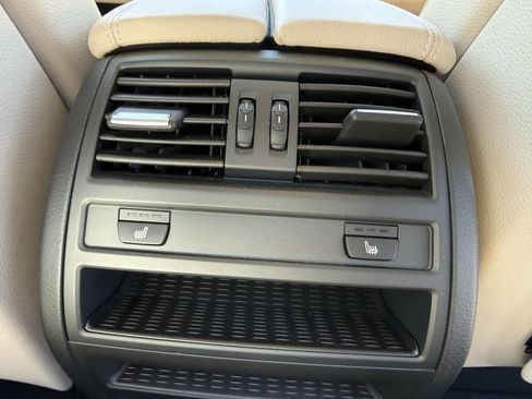 Used 2013 BMW 535i xDrive Sedan image 21