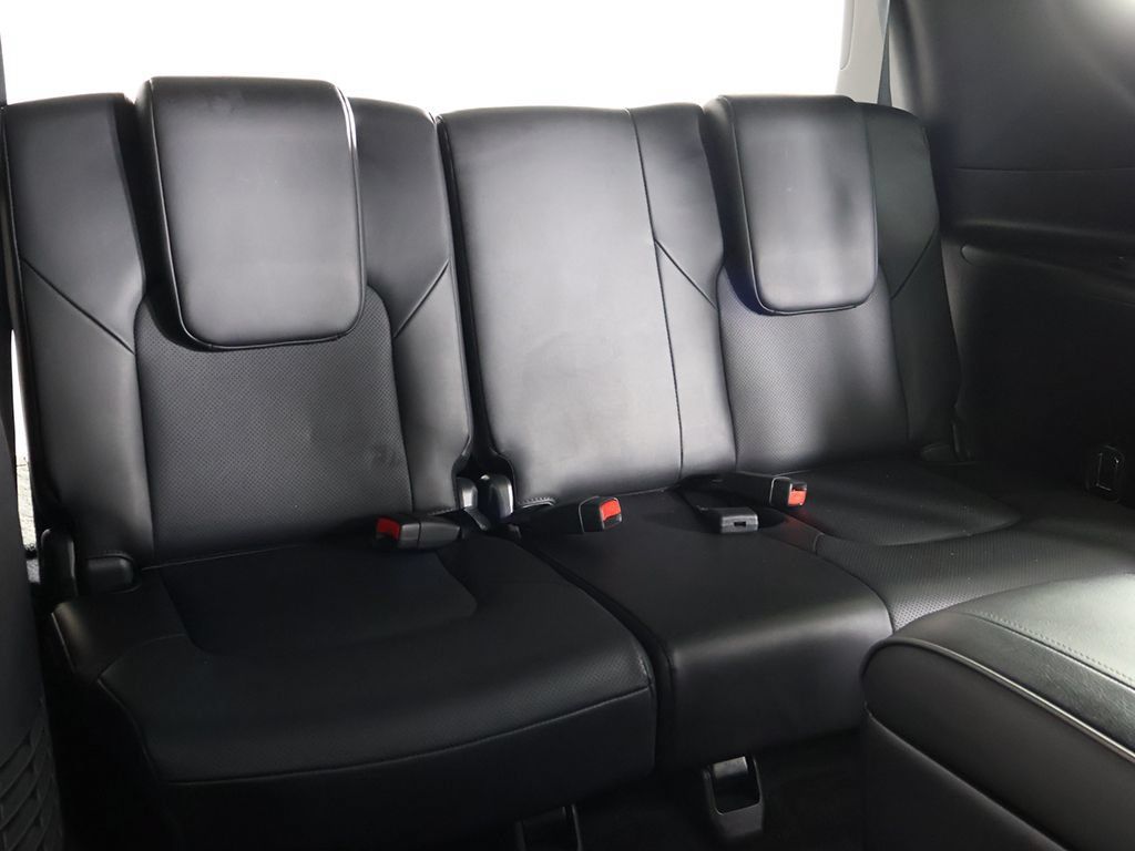Used 2024 INFINITI QX80 Sensory AWD/4WD image 47