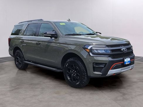 Used 2024 Ford Expedition Timberline AWD/4WD image 3