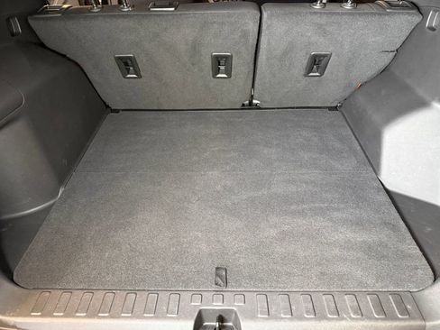 Used 2024 Chevrolet Equinox LS w/ LS Convenience Package image 22