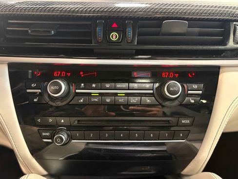Used 2018 BMW X5 M image 41