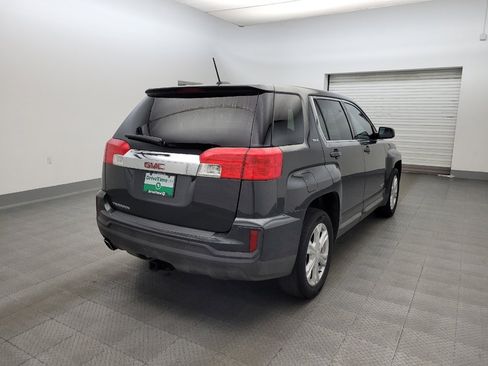 Used 2017 GMC Terrain SLE FWD image 9