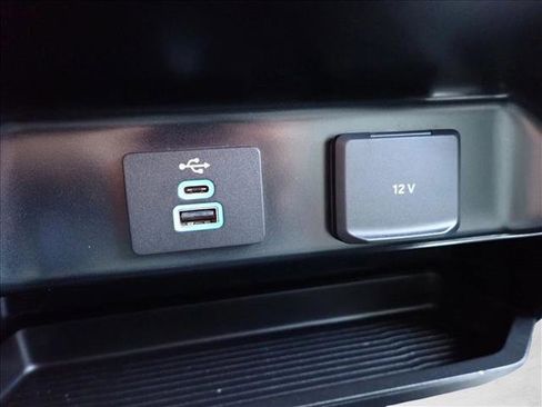 Certified 2023 Ford F250 XLT image 20