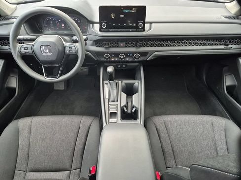 Used 2025 Honda Accord LX image 25