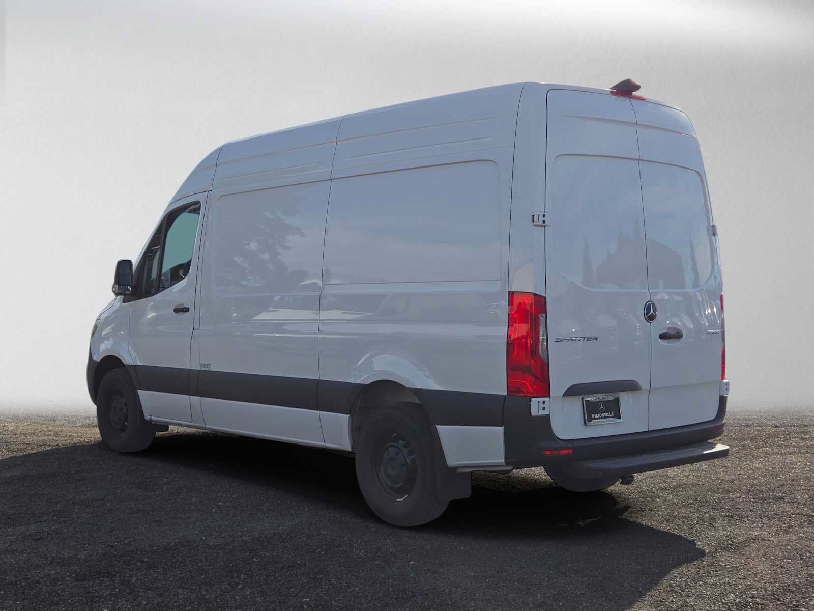 Used 2026 Mercedes-Benz Sprinter 2500 image 5