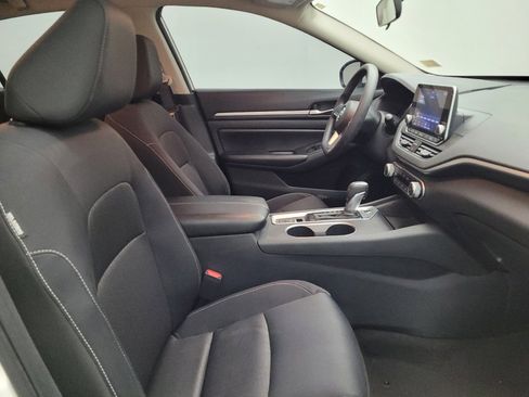 Used 2022 Nissan Altima 2.5 SV image 21