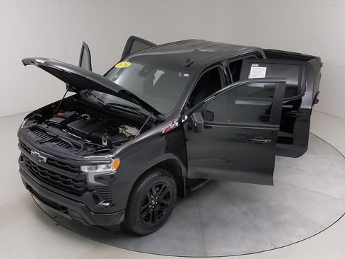 Used 2024 Chevrolet Silverado 1500 RST w/ Z71 Off-Road Package AWD/4WD image 54