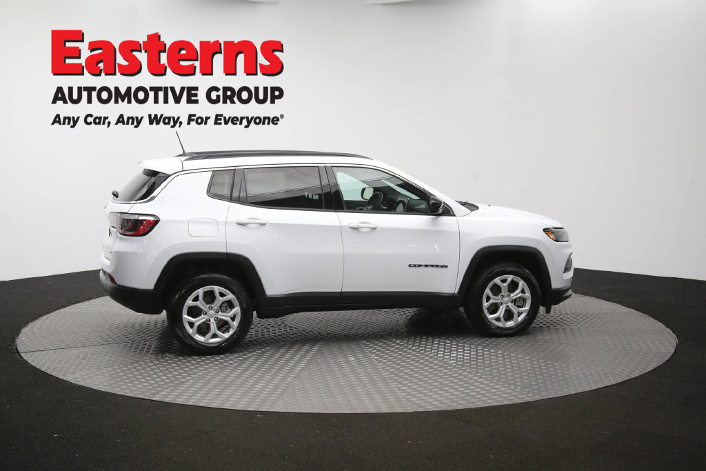 Used 2024 Jeep Compass Latitude AWD/4WD image 45