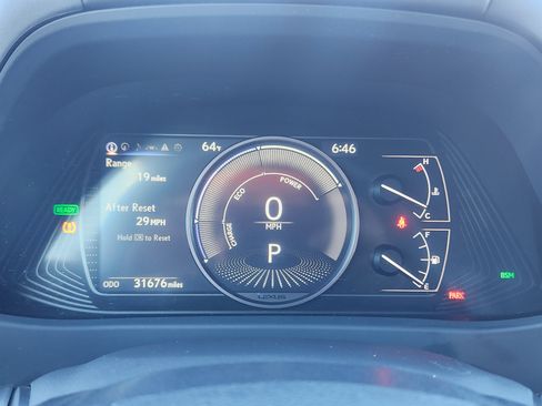 Used 2024 Lexus UX 250h AWD w/ Premium Package image 8