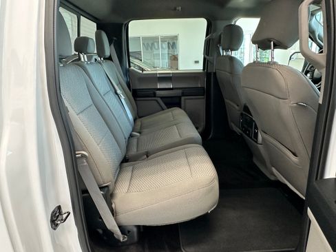 Used 2018 Ford F150 XLT w/ Equipment Group 302A Luxury AWD/4WD image 14