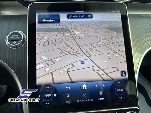 Used 2025 Mercedes-Benz C 300 4MATIC Sedan image 23