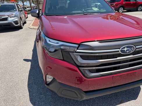 Used 2026 Subaru Forester Premium AWD/4WD image 15
