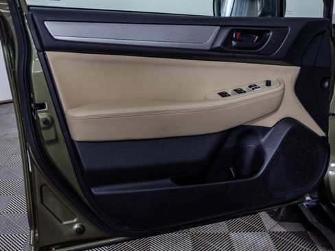 Used 2019 Subaru Outback 2.5i image 34