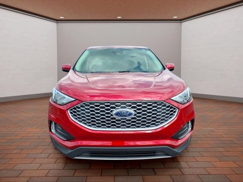 Used 2024 Ford Edge SEL w/ Convenience Package AWD/4WD image 3